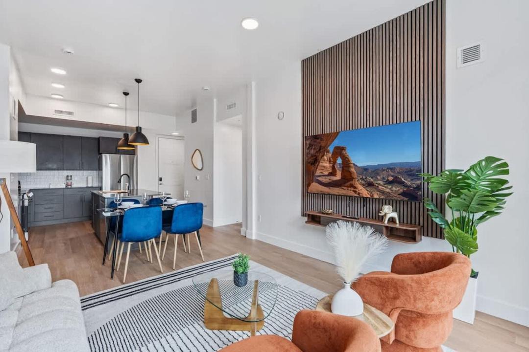 Downtown Salt Lake City Apartment | Unique 2BR SLC Short Walk to Temple, Shops, Food