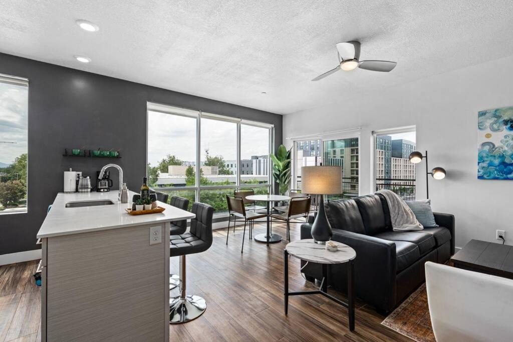 Downtown Salt Lake City Apartment | Gorgeous Central City 2BD 2BA