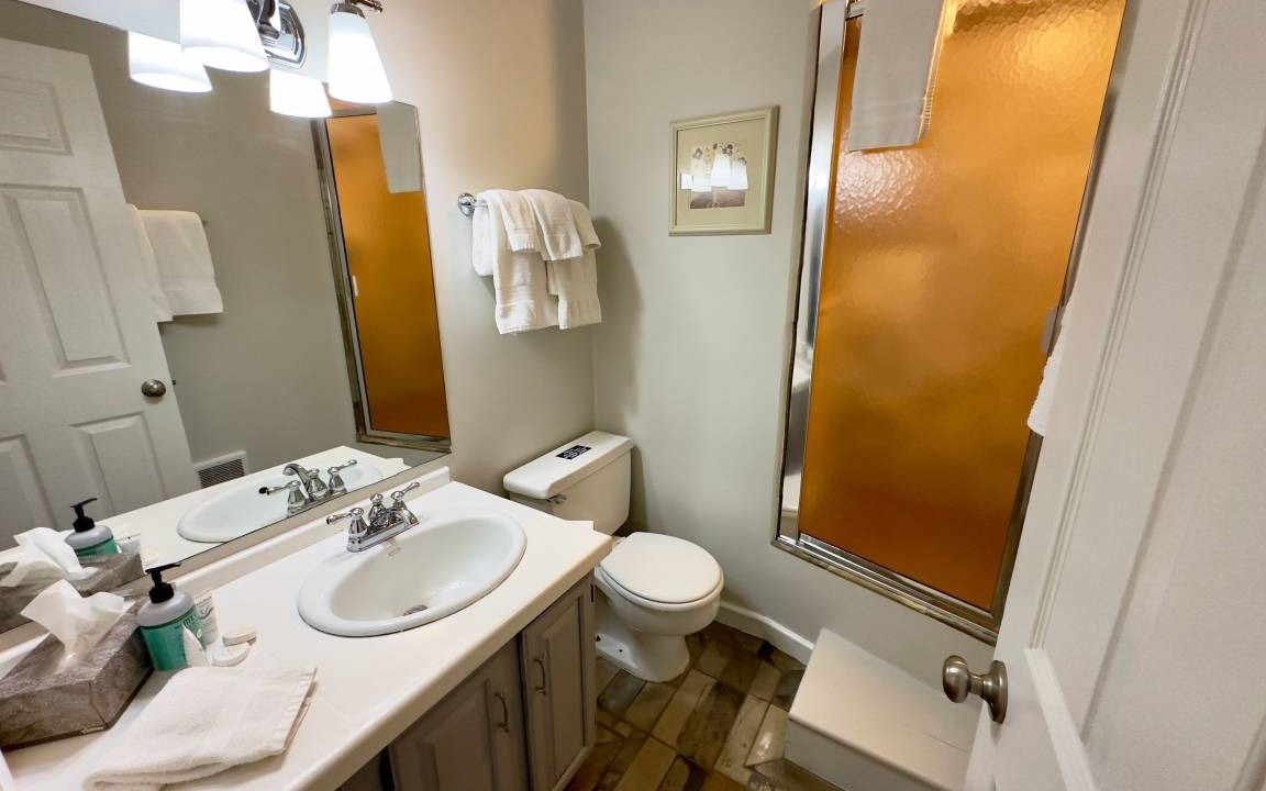 Photo of Bathroom in North Park City