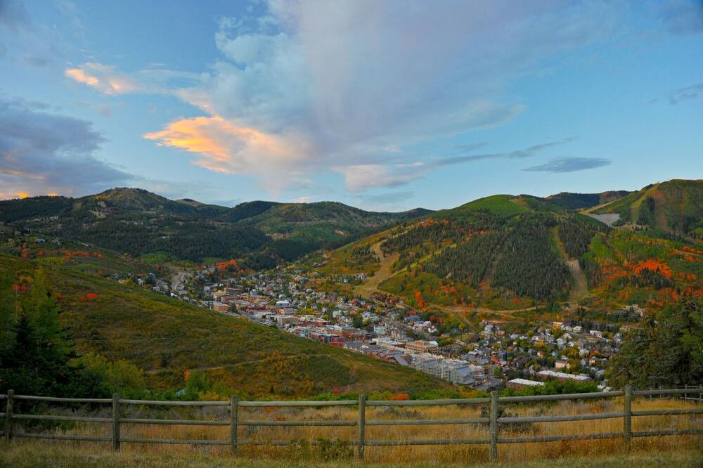 Photo of Outdoor in Park Meadows