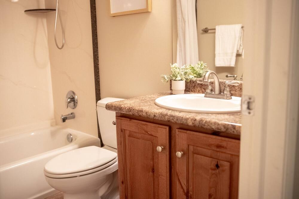 Photo of Bathroom in North Salt Lake