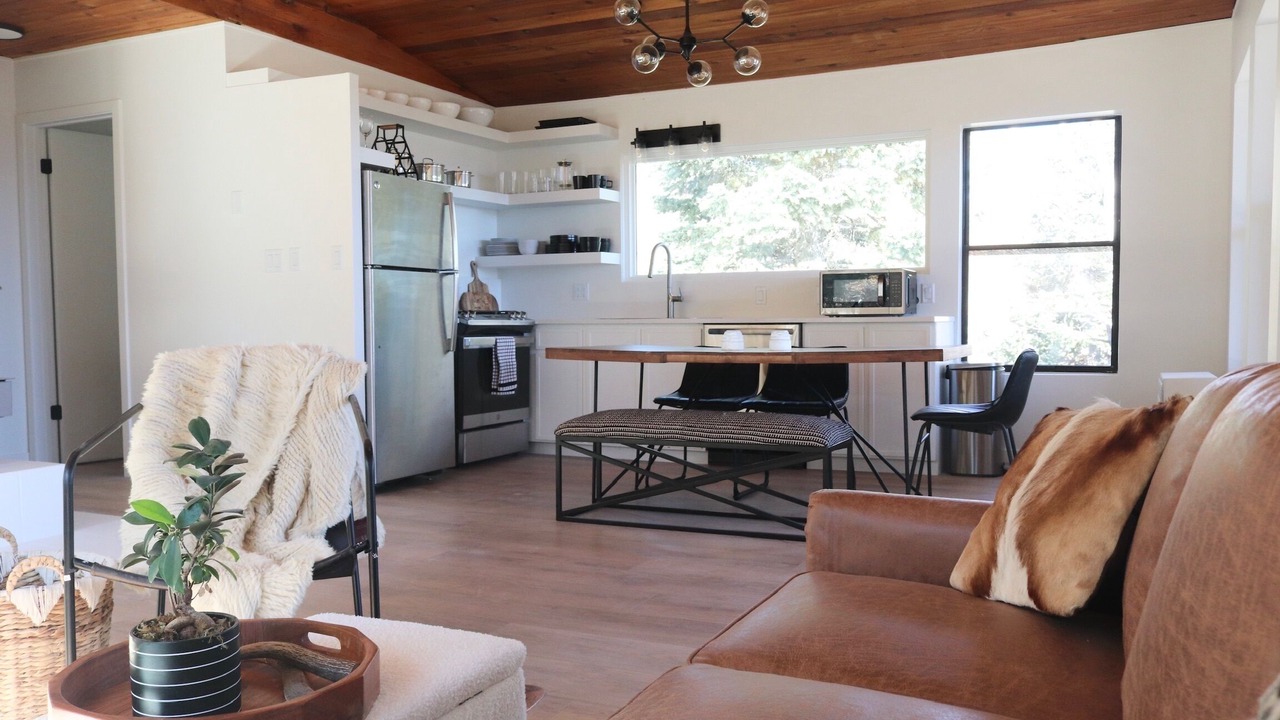 Photo of Livingroom in Stagecoach Estates