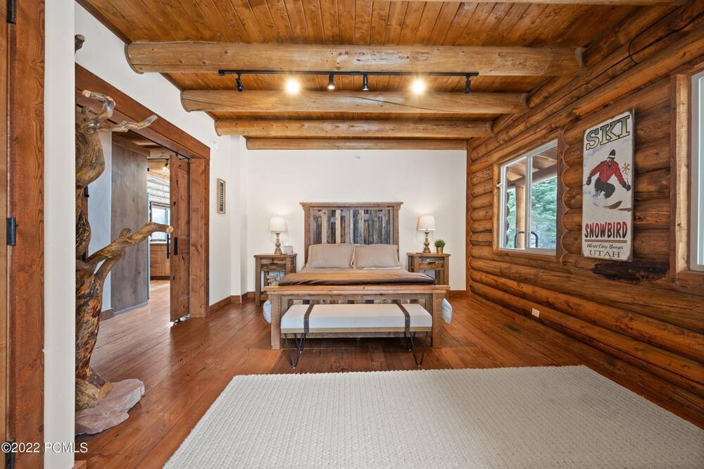 Photo of Bedroom in Tollgate Canyon
