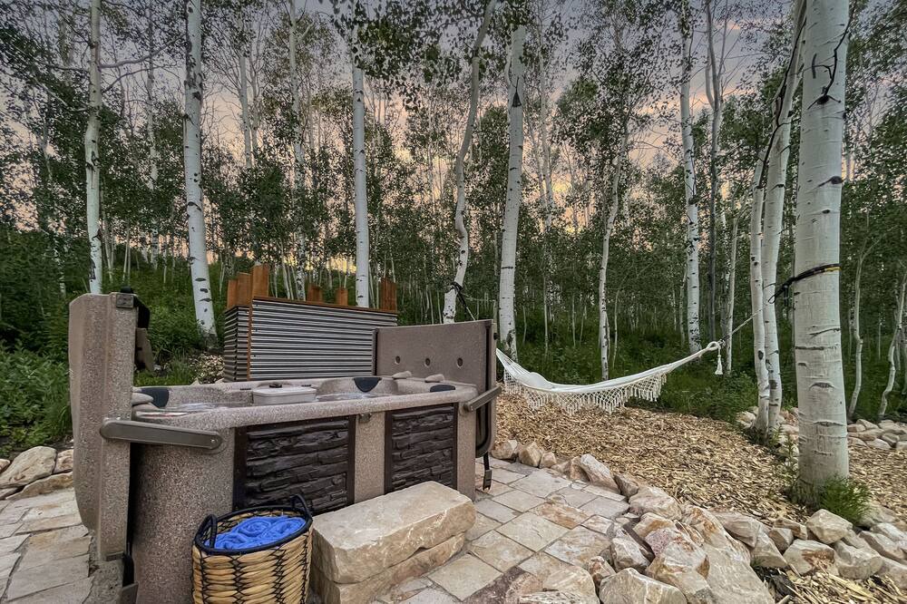 Photo of Outdoor in Silver Summit