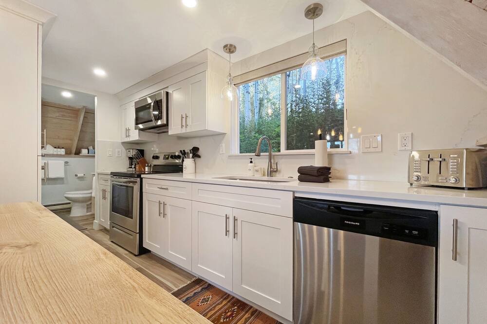 Photo of Kitchen in Silver Summit
