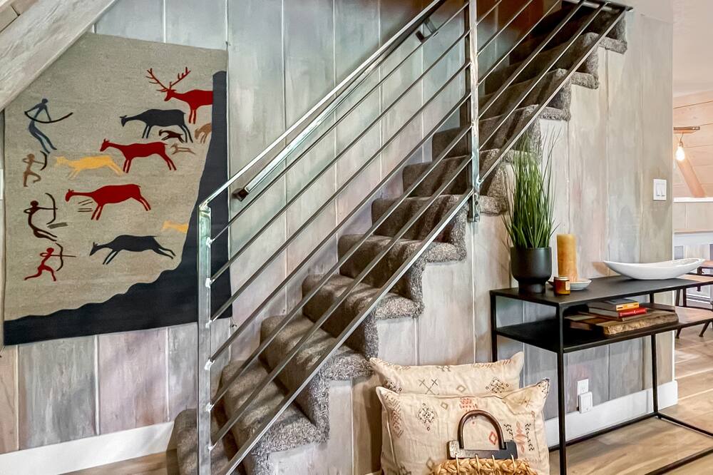 Photo of Livingroom in Silver Summit