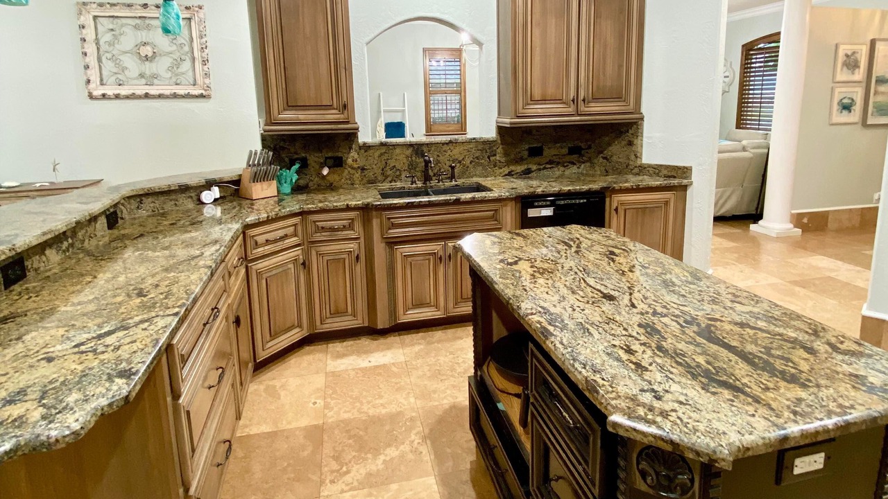 Photo of Kitchen in Oak