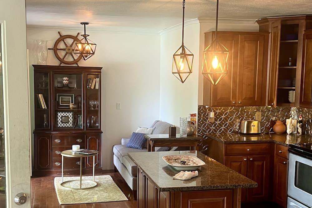 Photo of Kitchen in Eatonton