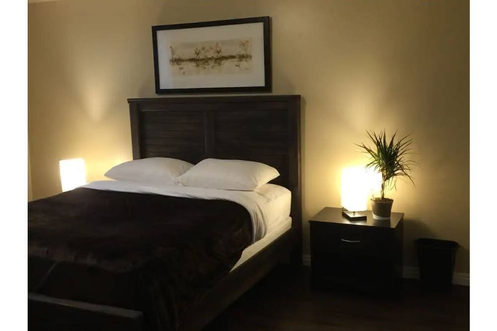 Photo of Bedroom in Millcreek