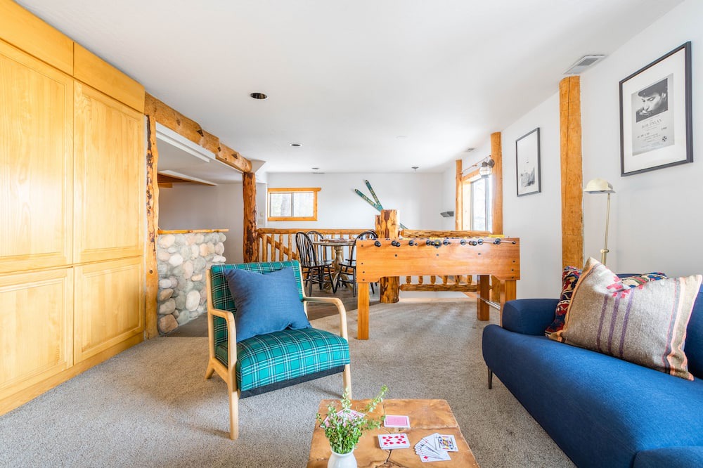 Photo of Bedroom in Summit Park
