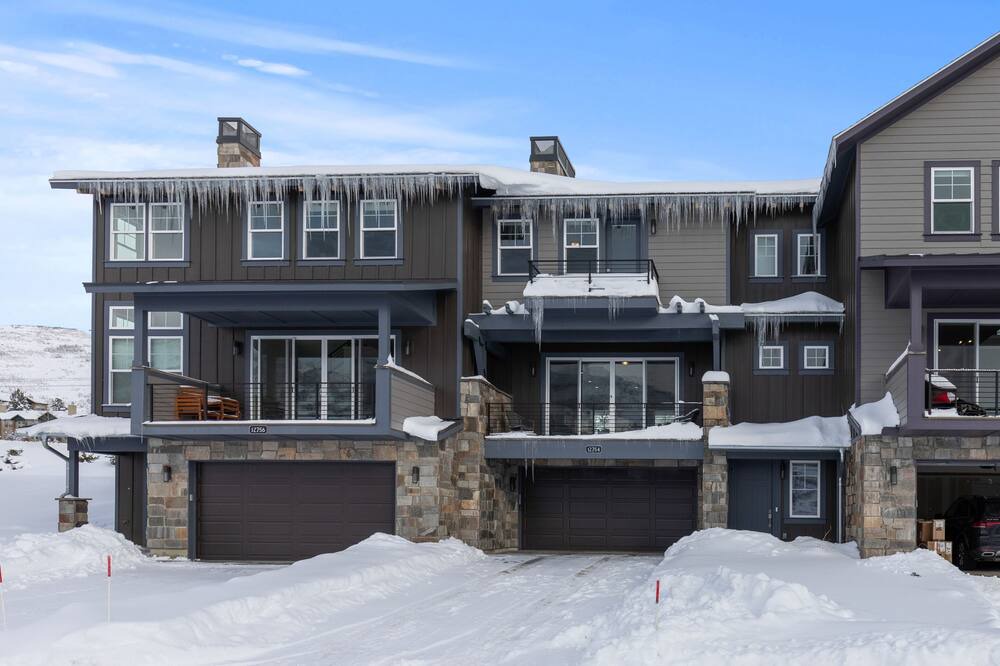 Photo of Outdoor in Deer Mountain