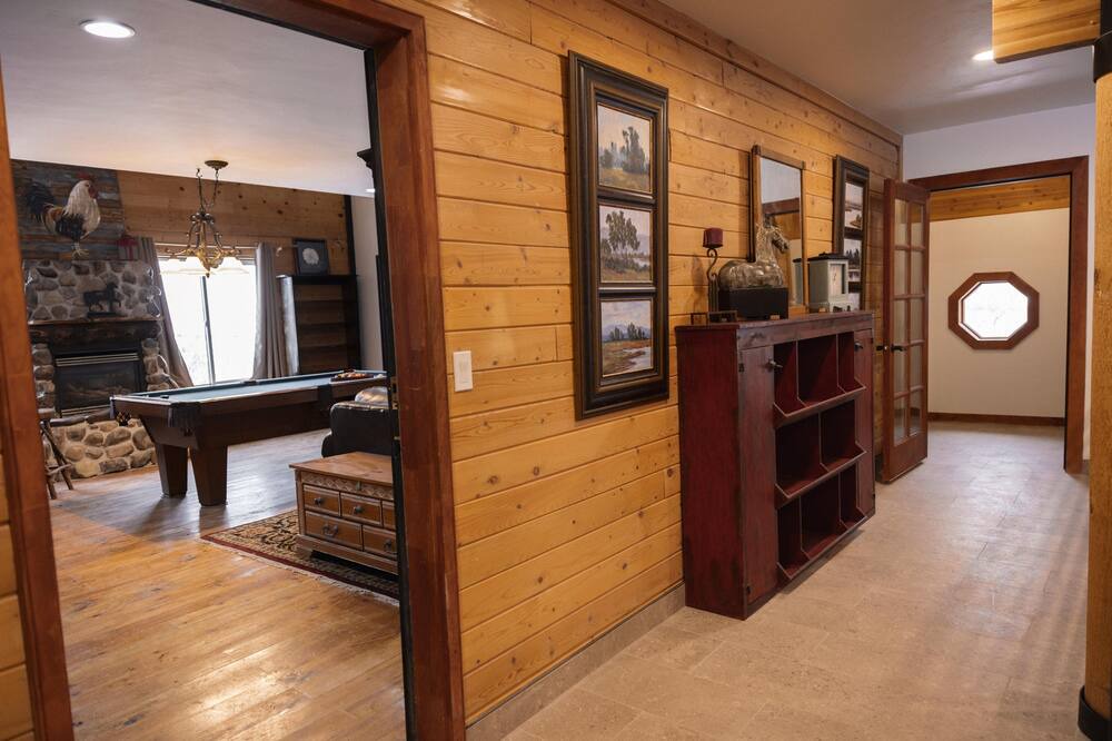 Photo of Bedroom in North Snyderville Basin