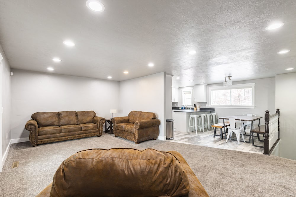 Photo of Bedroom in Pleasant Grove