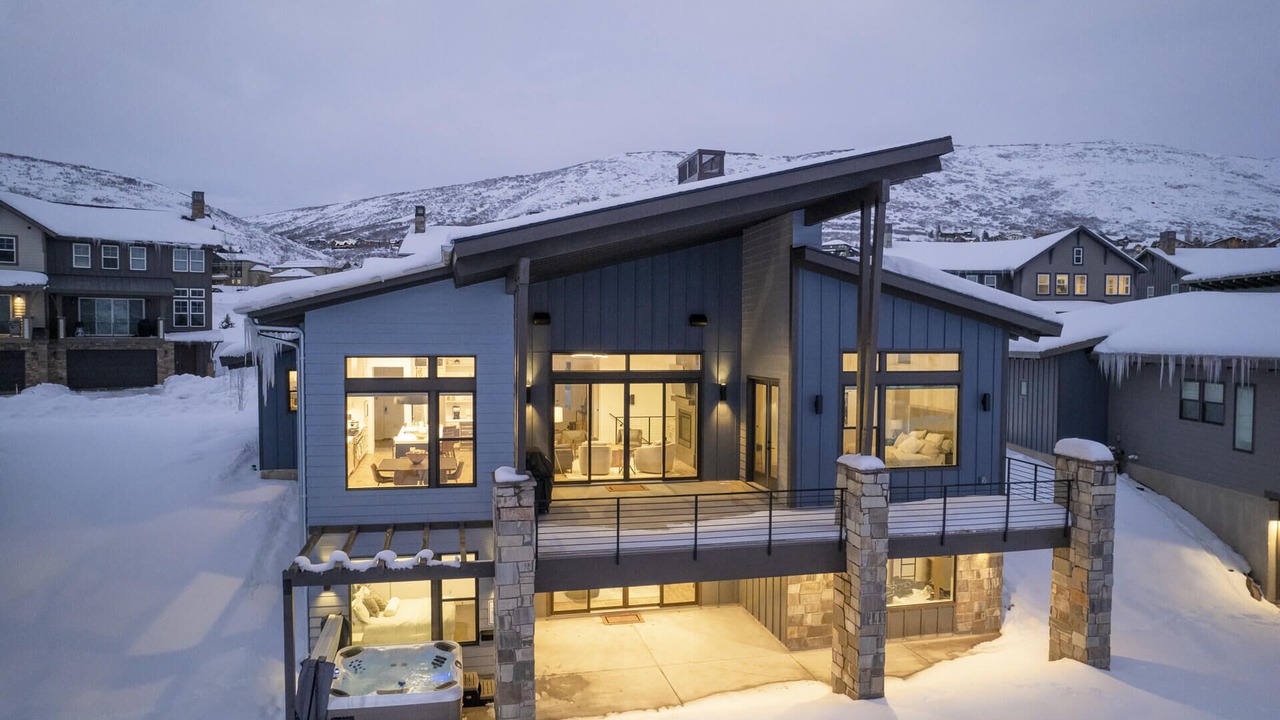 Photo of Outdoor in Deer Mountain