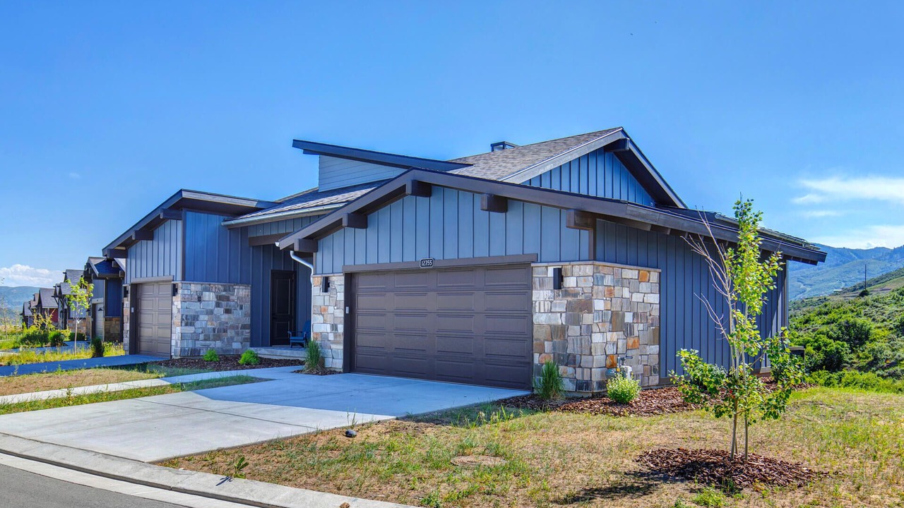 Photo of Outdoor in Deer Mountain
