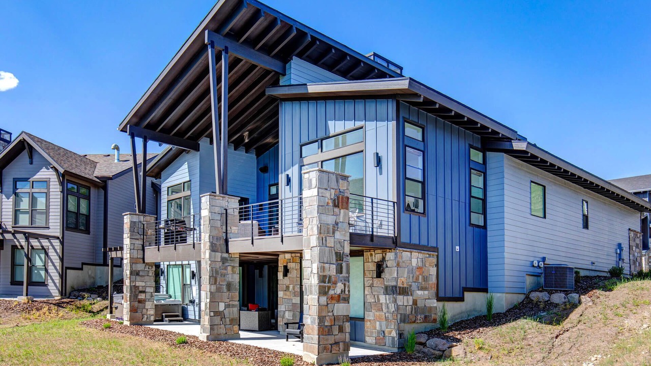 Photo of Outdoor in Deer Mountain