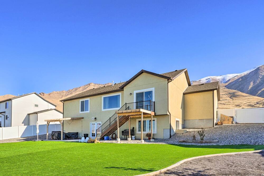 Photo of Outdoor in Lake Point