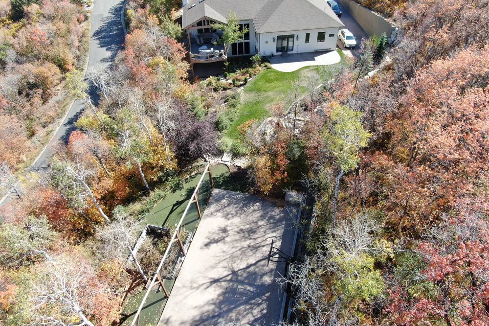 Photo of Outdoor in Pinebrook