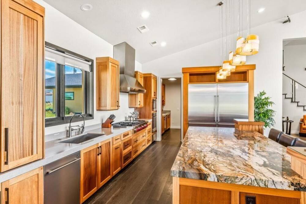 Photo of Kitchen in North Snyderville Basin