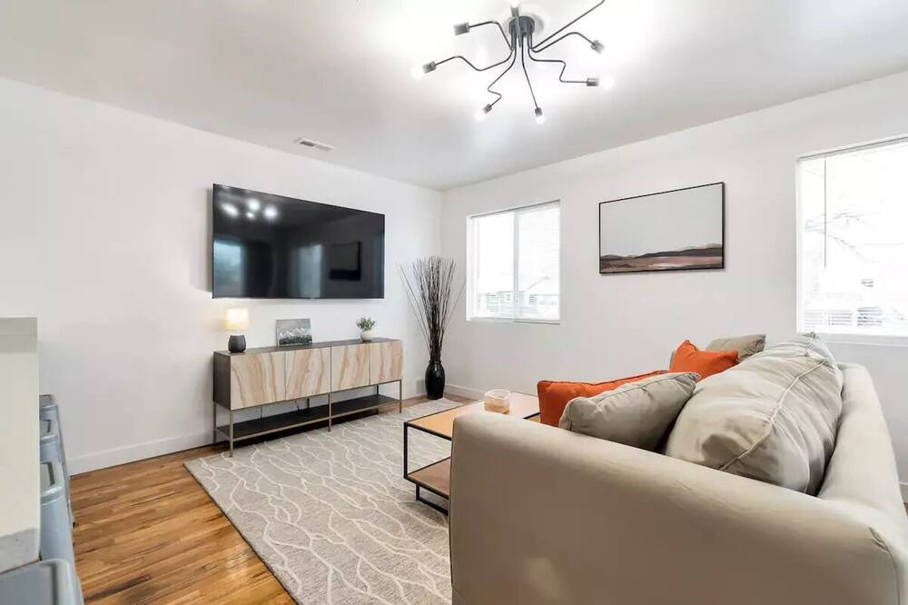 Photo of Livingroom in Sugar House