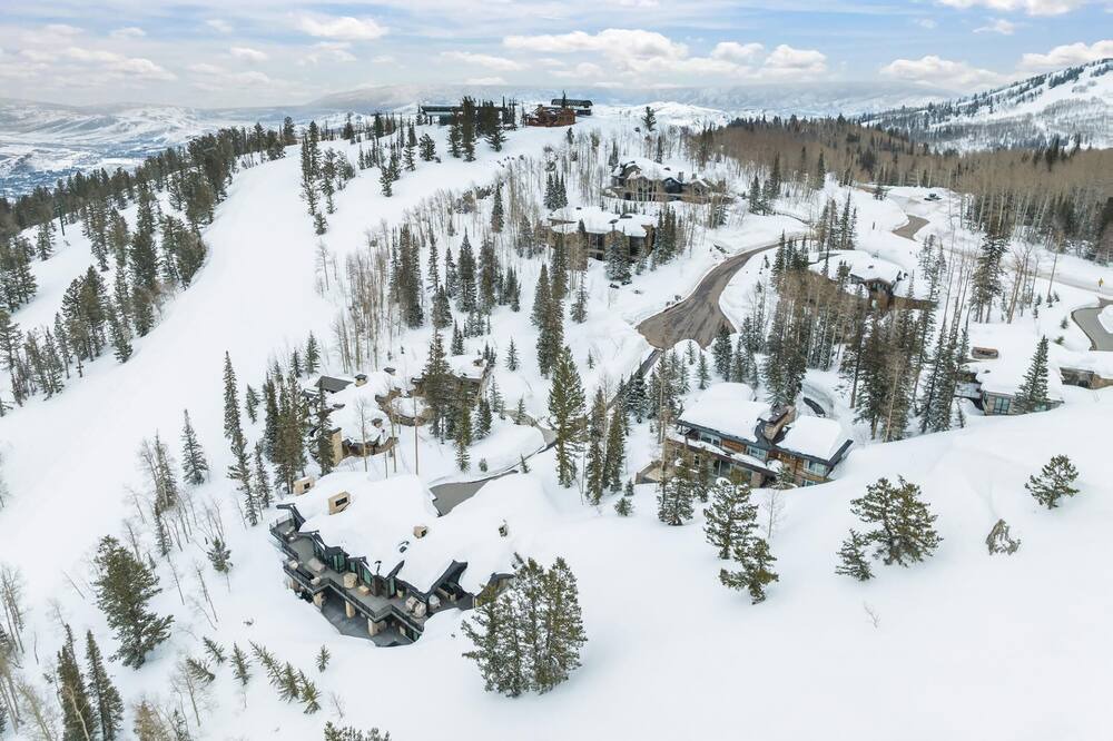 Photo of Outdoor in Empire Pass