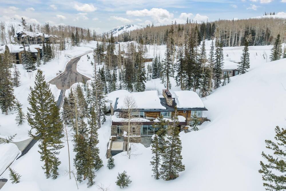 Photo of Outdoor in Empire Pass