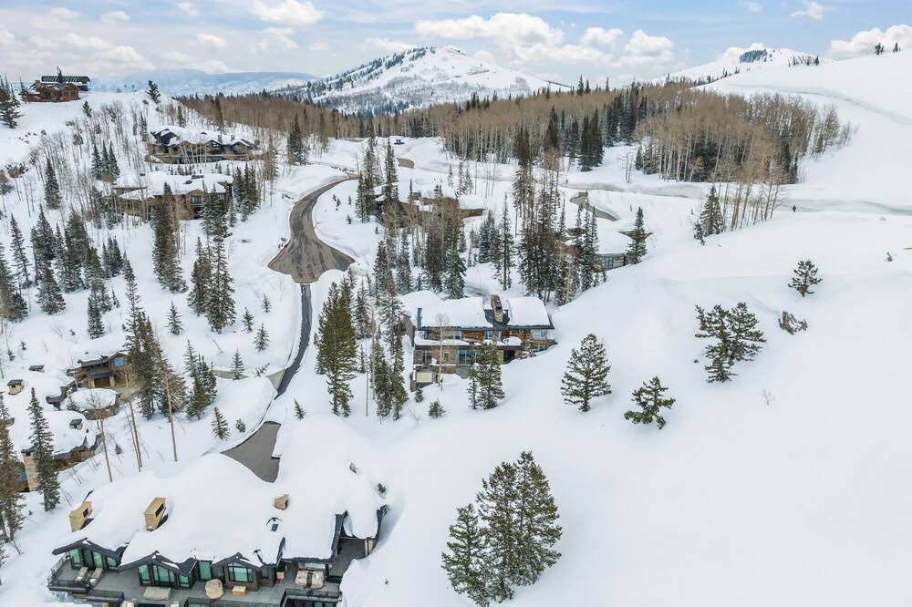 Photo of Outdoor in Empire Pass