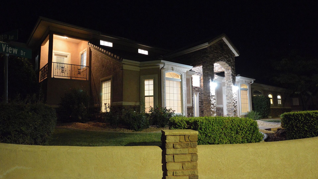 Photo of Outdoor in Page