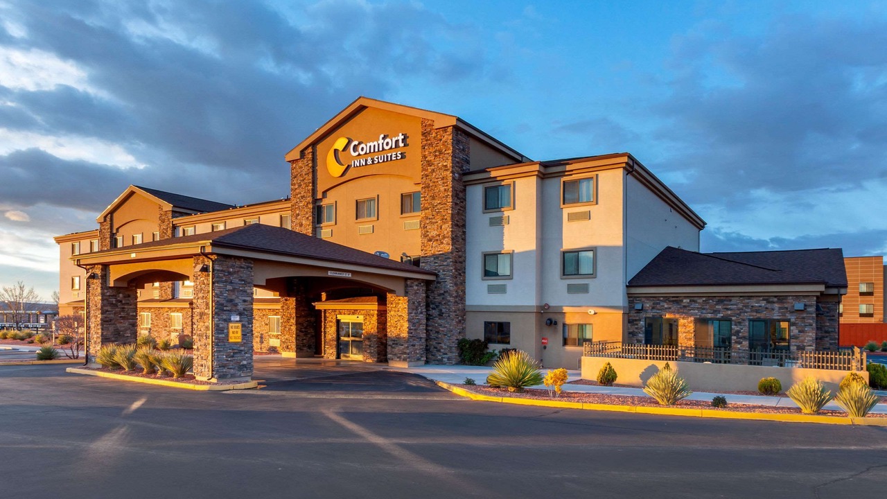 Photo of Outdoor in Page