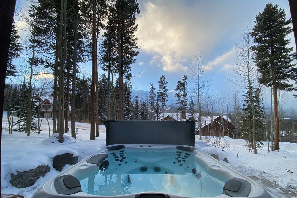 Photo of Outdoor in Warrior's Mark West