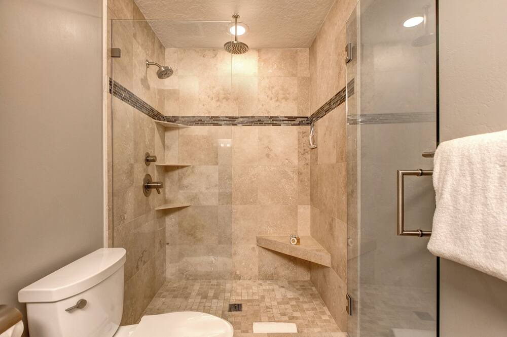 Photo of Bathroom in North Park City