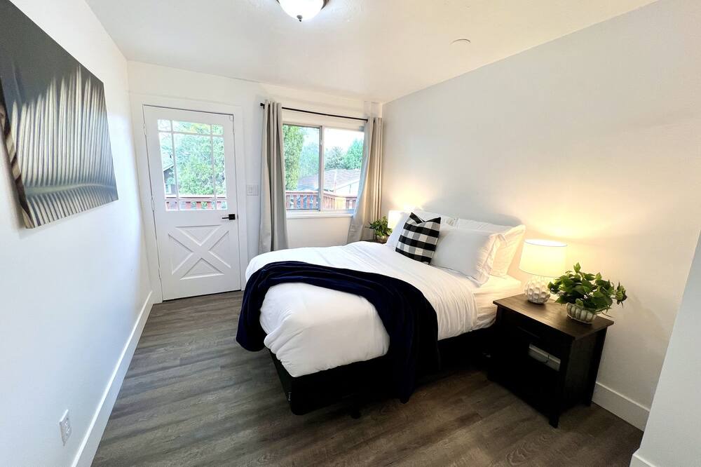 Photo of Bedroom in Taylorsville