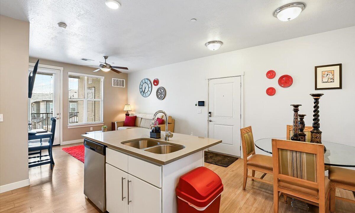 Photo of Kitchen in Suncrest