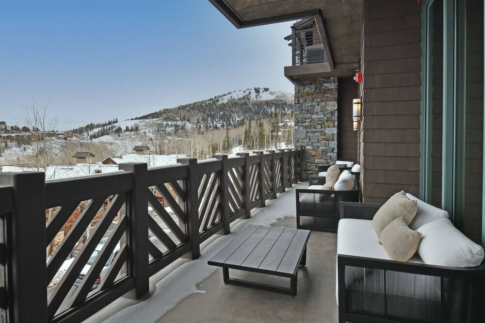 Photo of Patio Balcony in Empire Pass