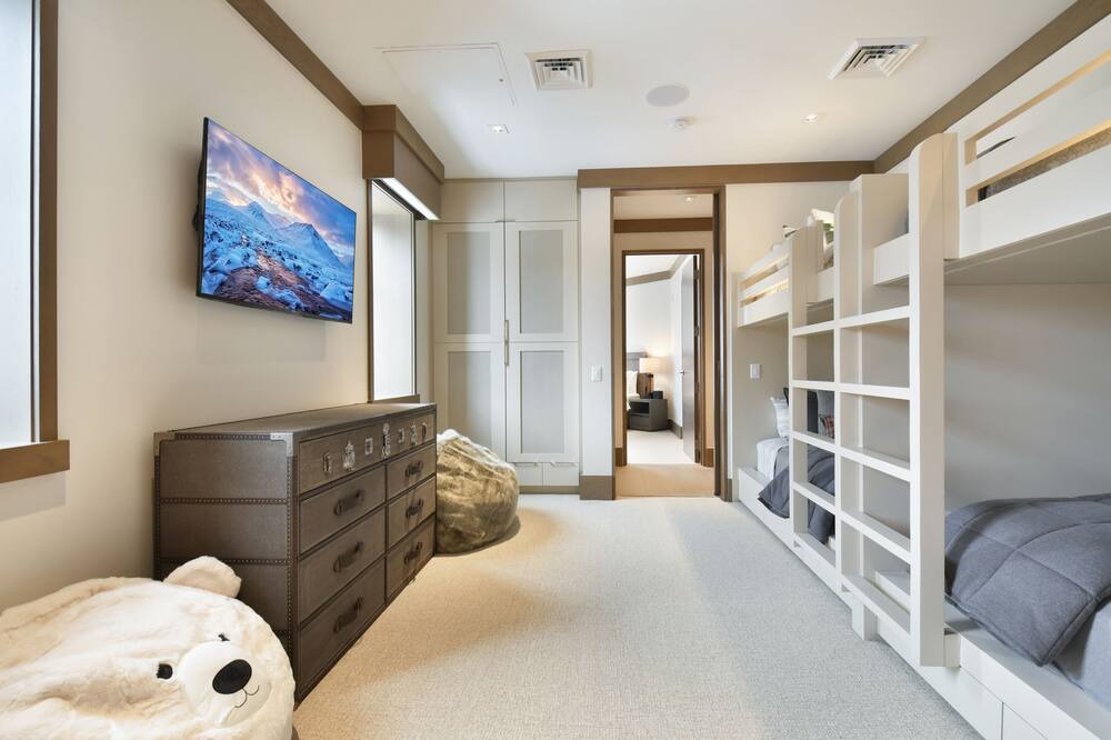 Photo of Bedroom in Empire Pass