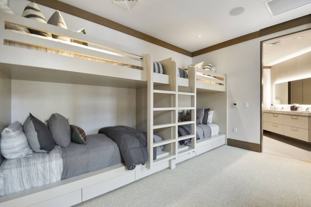 Photo of Bedroom in Empire Pass