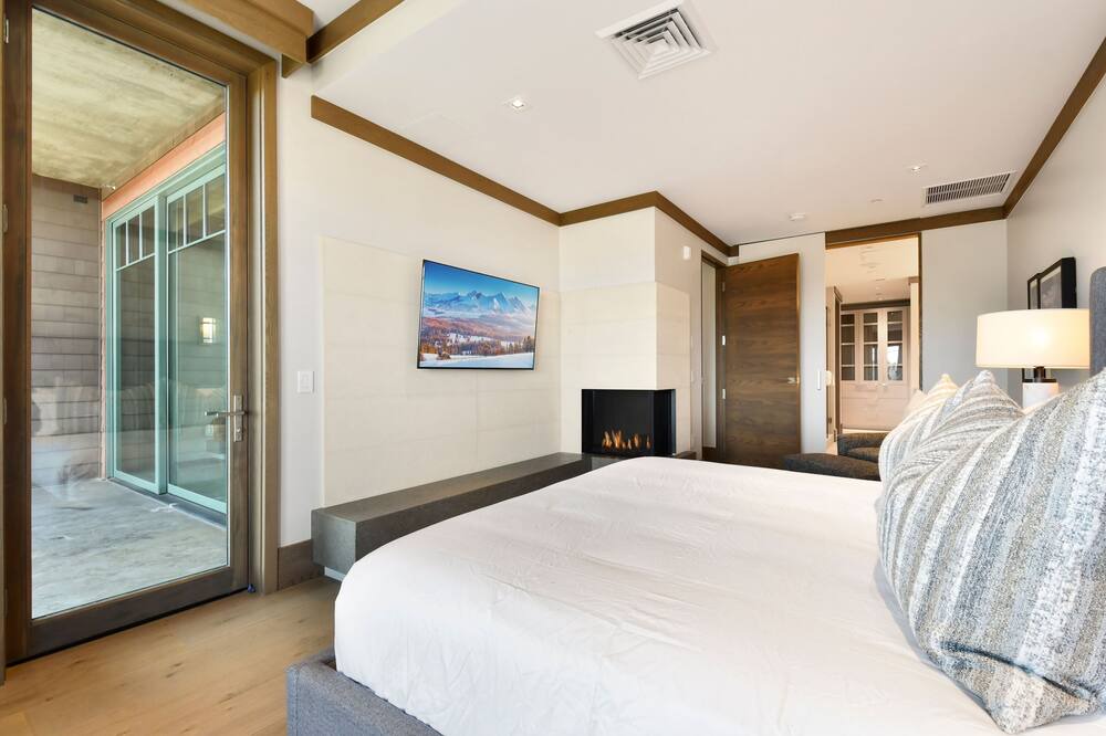 Photo of Bedroom in Empire Pass