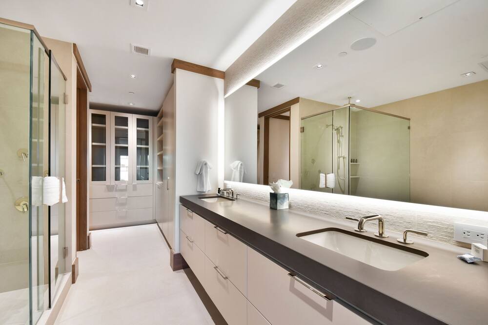 Photo of Bathroom in Empire Pass