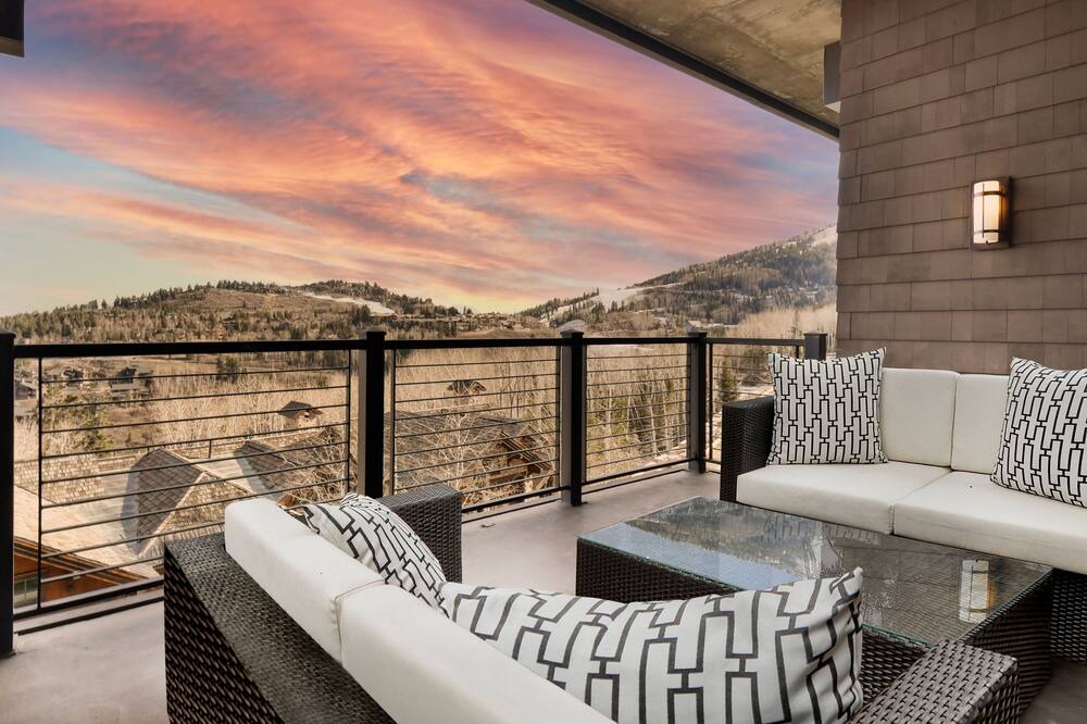 Photo of Patio Balcony in Empire Pass