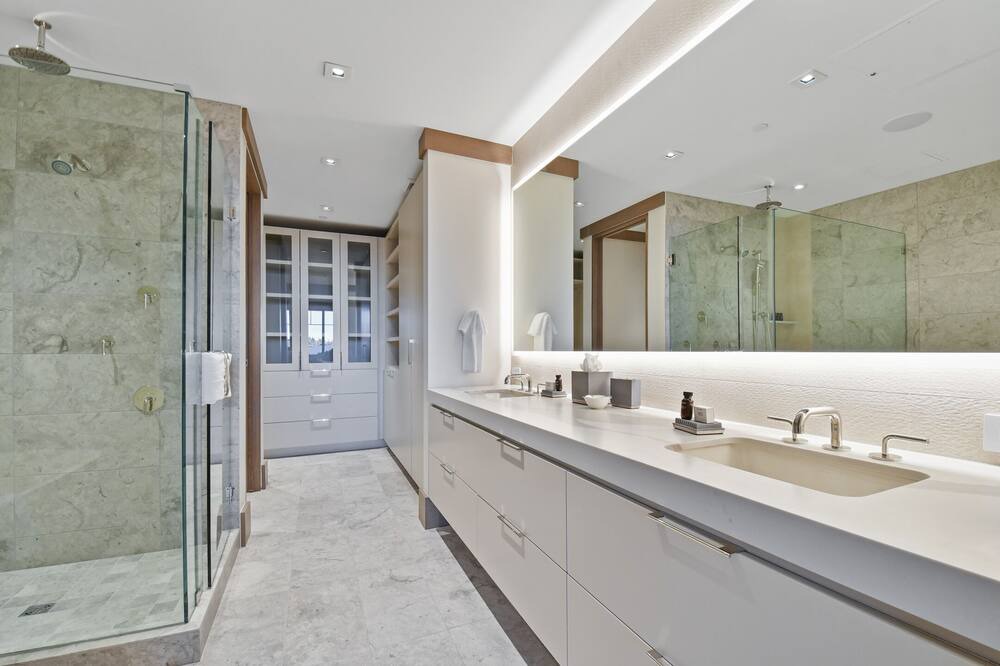 Photo of Bathroom in Empire Pass