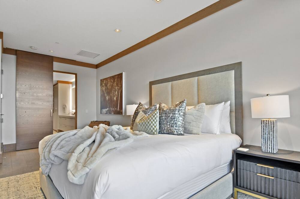 Photo of Bedroom in Empire Pass