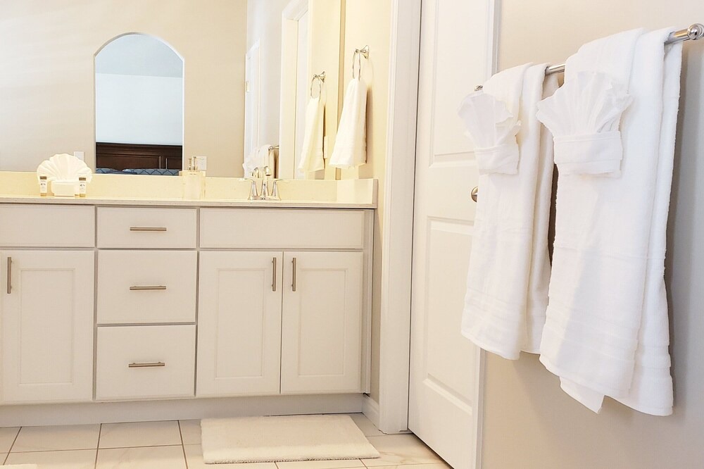 Photo of Bathroom in Taylorsville