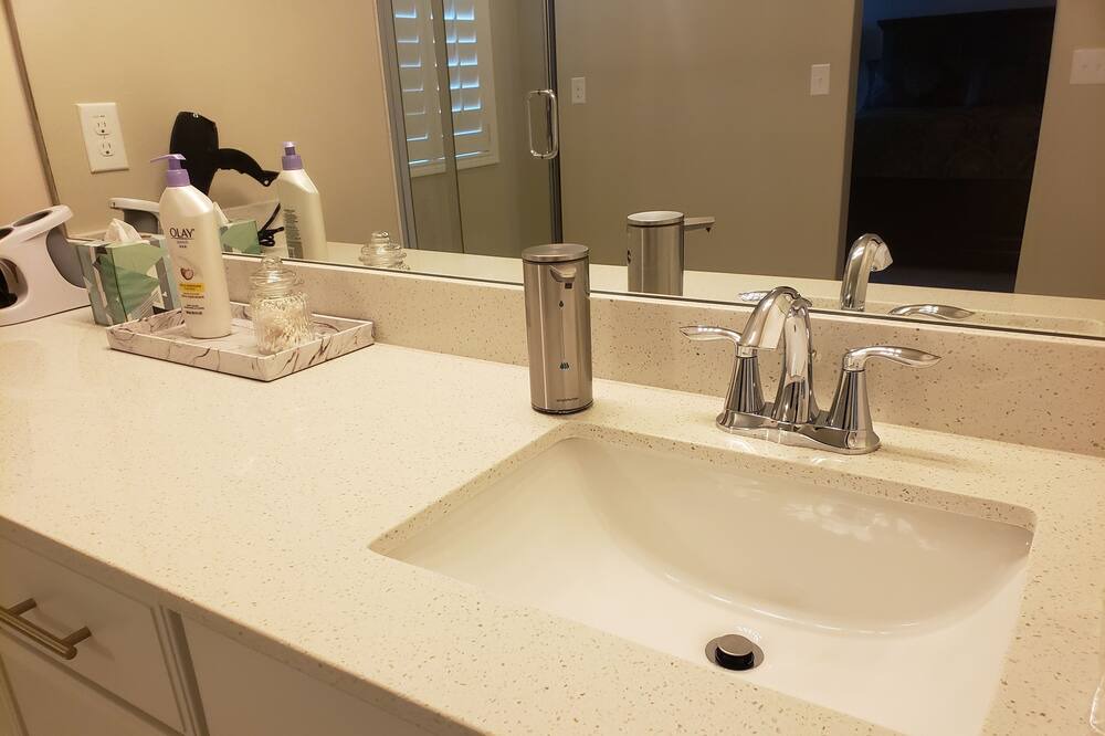 Photo of Bathroom in Taylorsville