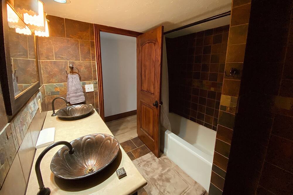 Photo of Kitchen in Sandy