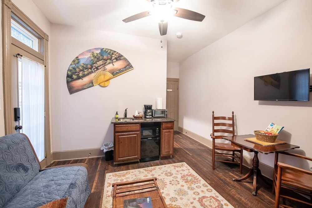 Photo of Livingroom in Lancaster