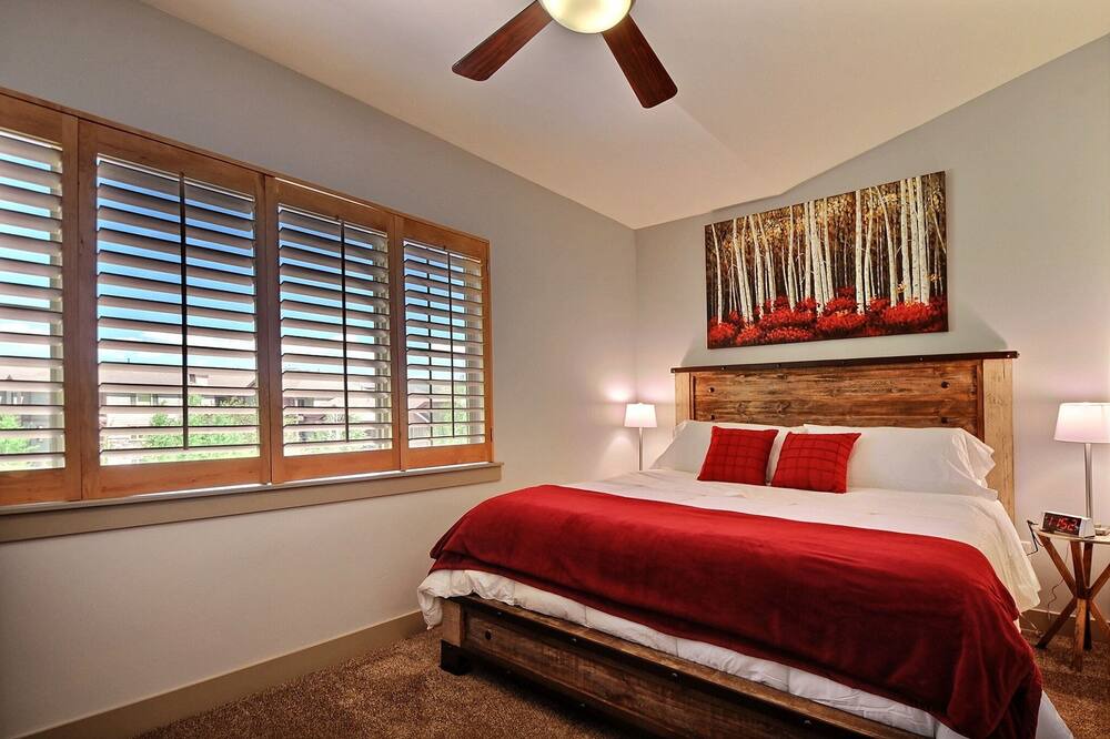 Photo of Bedroom in Bear Hollow Village
