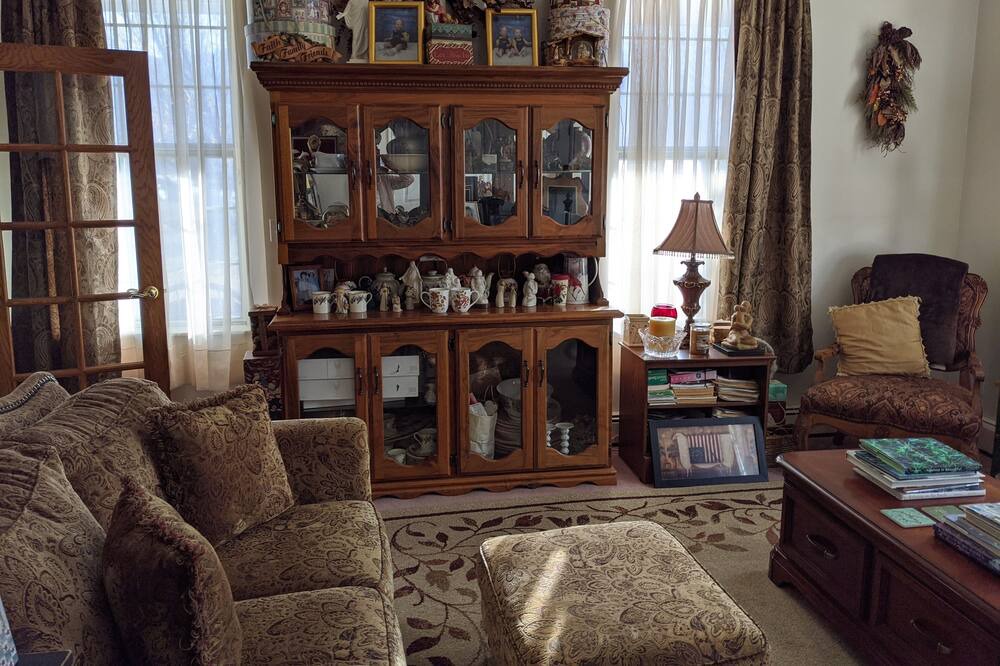 Photo of Livingroom in Santaquin