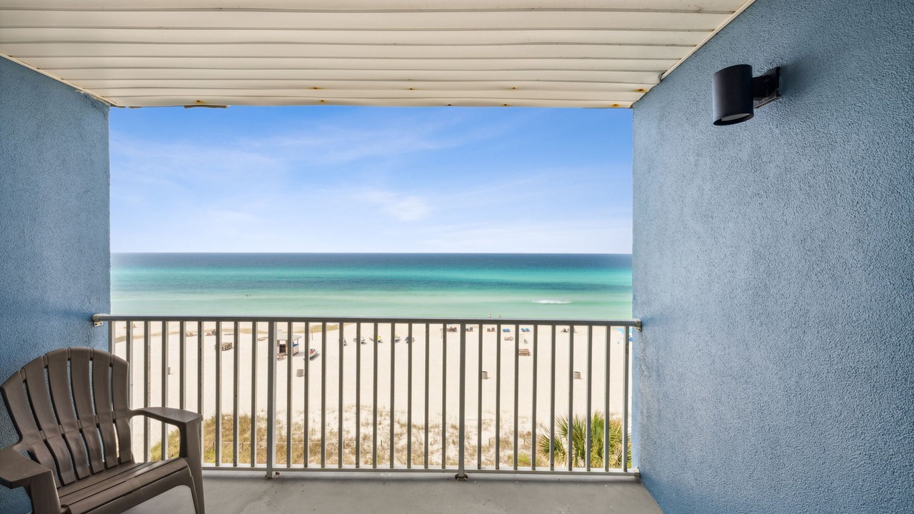 Photo of Patio Balcony in Laguna Beach Estates