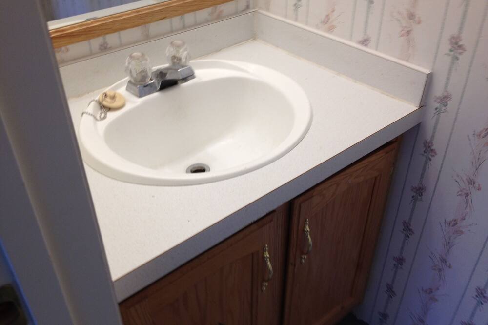 Photo of Bathroom in Emery County