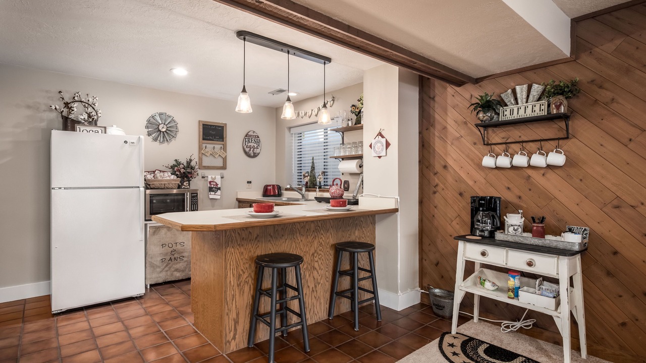 Photo of Kitchen in Sandy